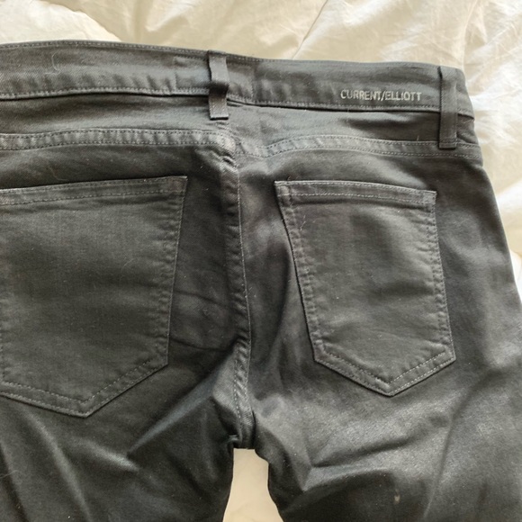 Current Elliot Moto black skinny jeans. Woman. - Picture 4 of 5